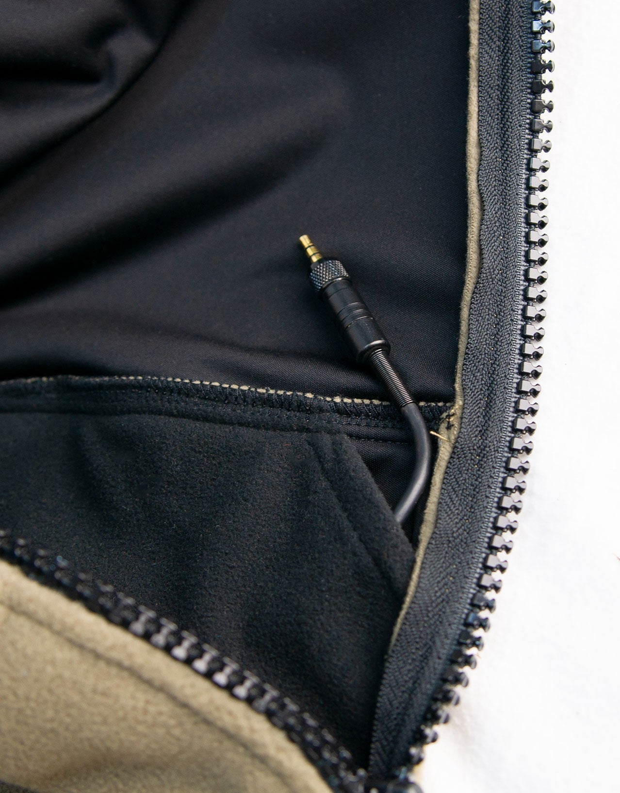 Swazi Nahanni Shirt - Hogan Outdoors - Swazi - Outer Layer